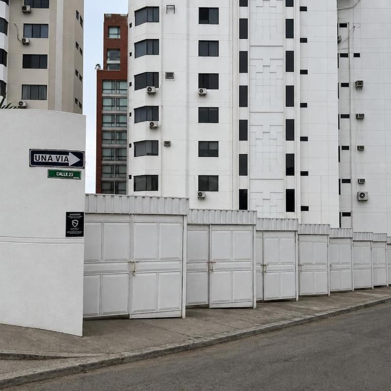 Suite steps from Playa Murciélago In front of the mall - Apartamento de 2 dormitorios - 7