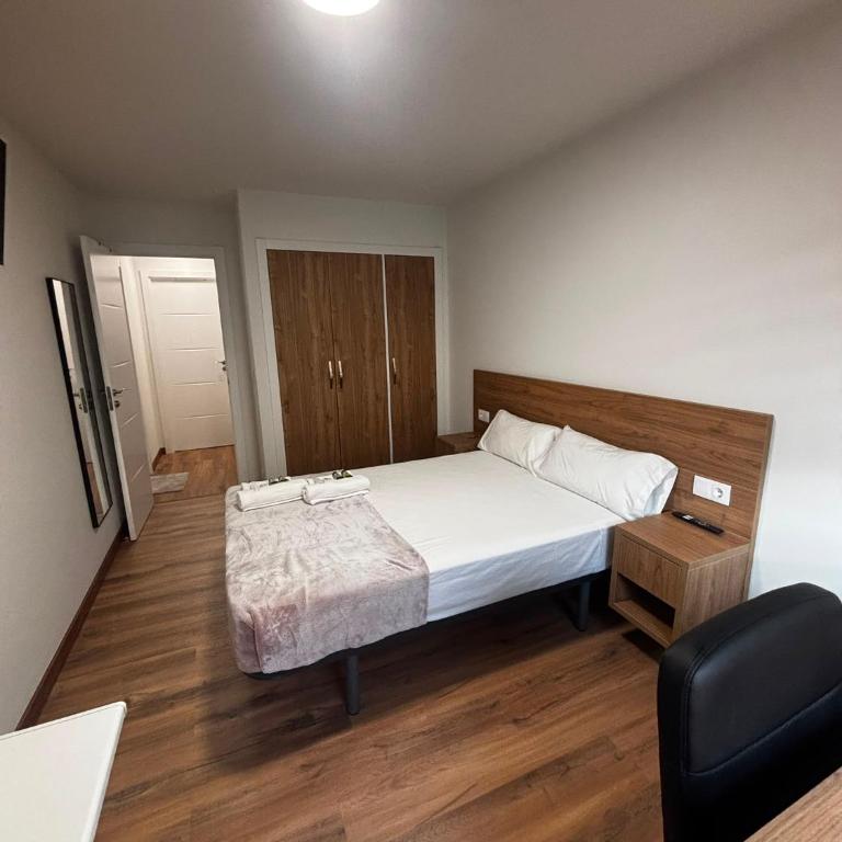 Residencia Compostela - Habitación Doble Deluxe - 3