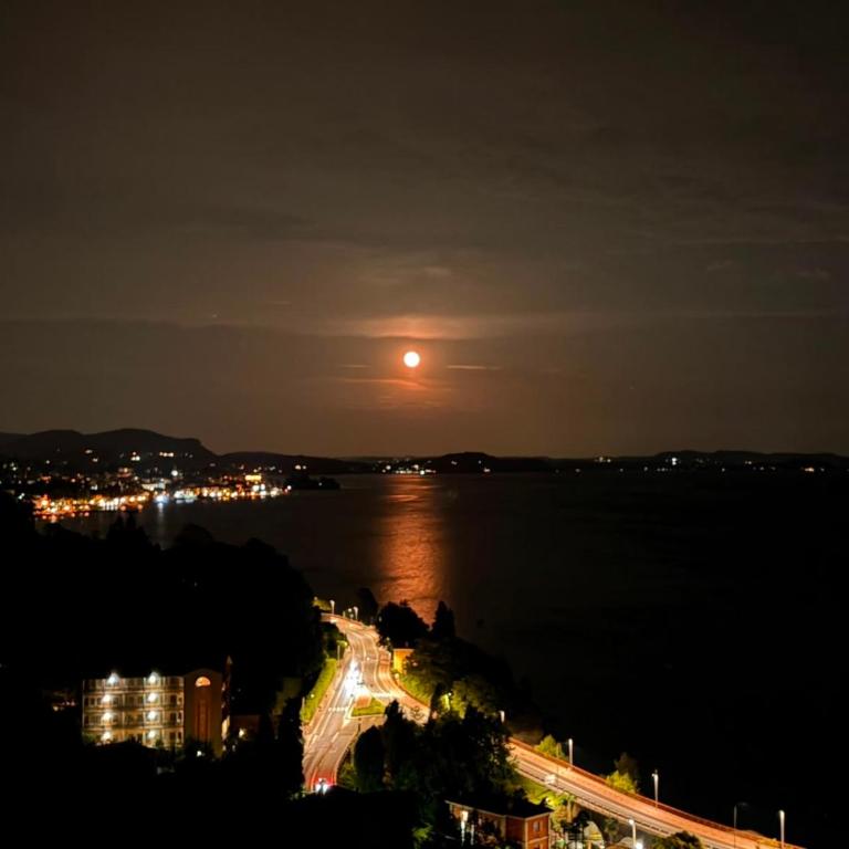 Suite bijoux On Lake Maggiore - Appartamento Deluxe - 2
