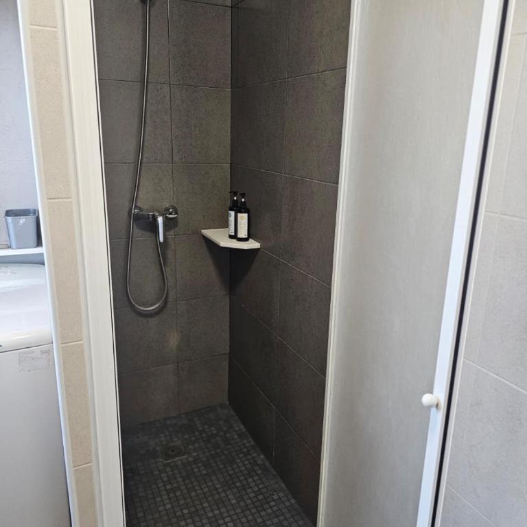 Arenales Beach Front 67 - One-Bedroom Apartment - 26