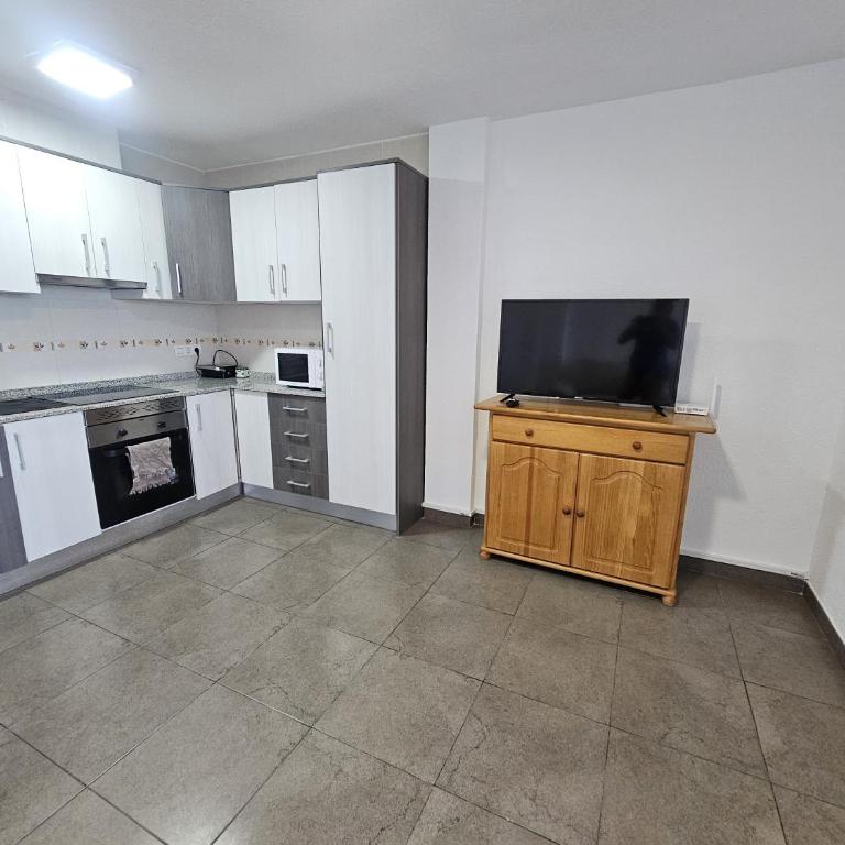 Arenales Beach Front 67 - One-Bedroom Apartment - 32
