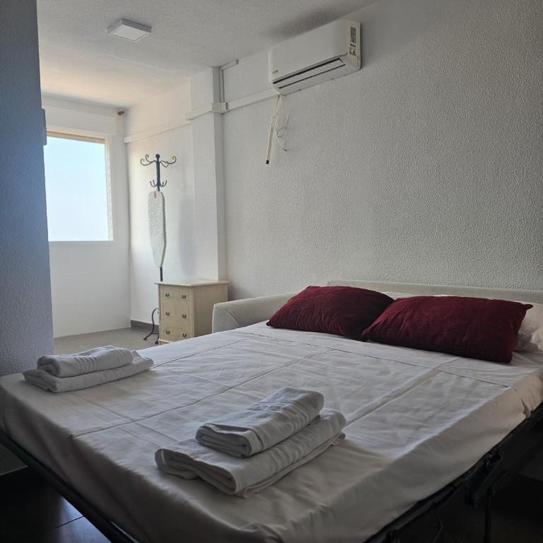 Arenales Beach Front 67 - One-Bedroom Apartment - 33