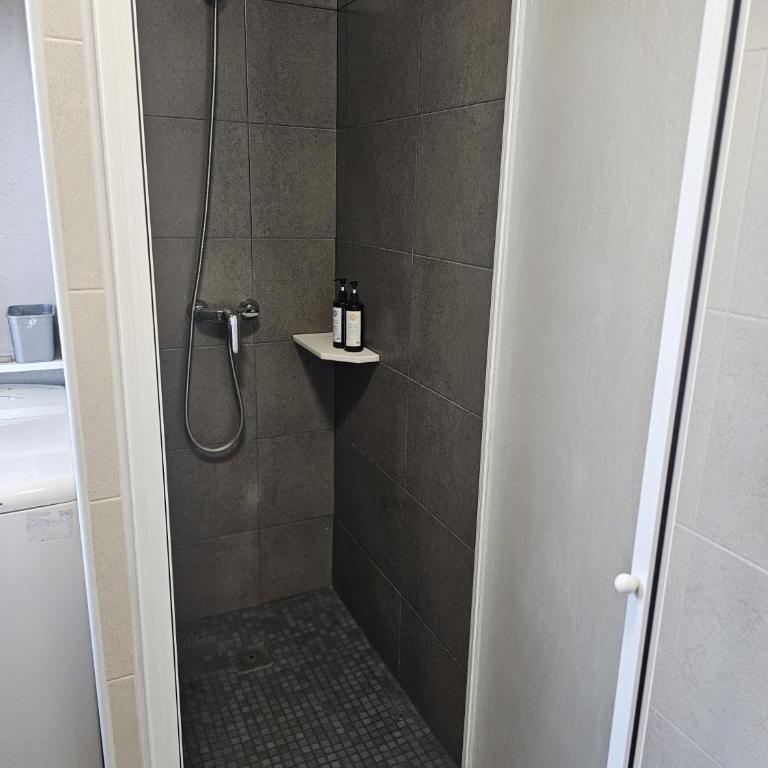 Arenales Beach Front 67 - One-Bedroom Apartment - 38