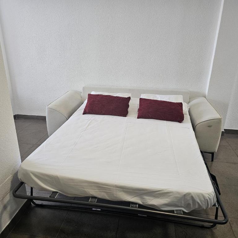 Arenales Beach Front 67 - One-Bedroom Apartment - 42