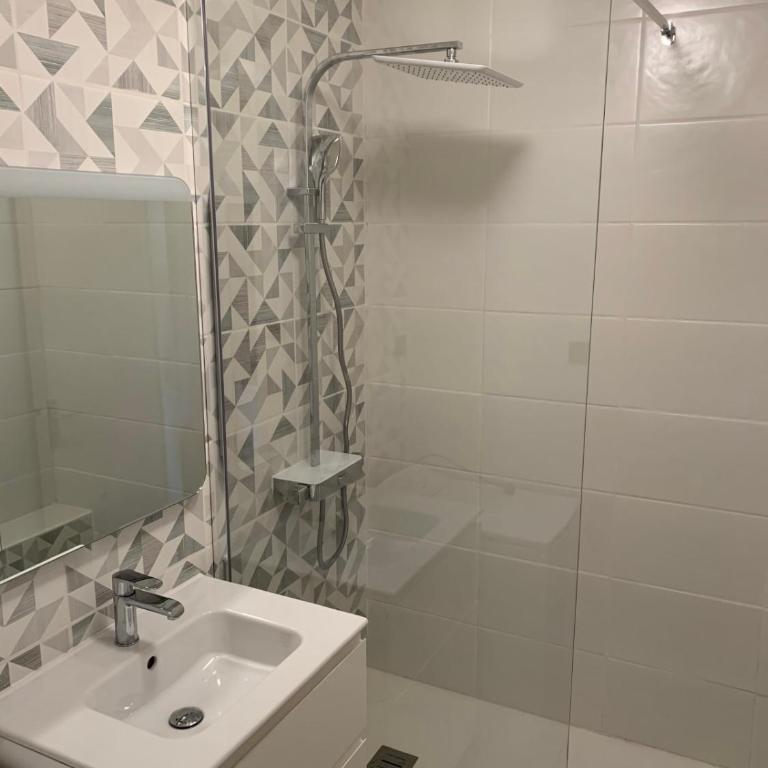 Apartment With Sea View - Appartamento - 19