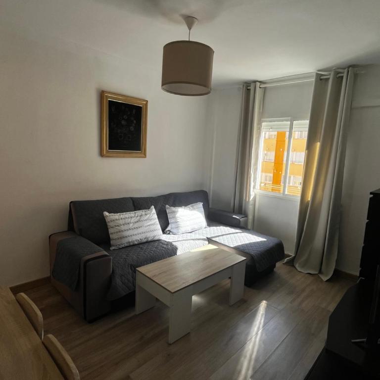 Alojamiento Huelín - Apartment mit 3 Schlafzimmern - 7