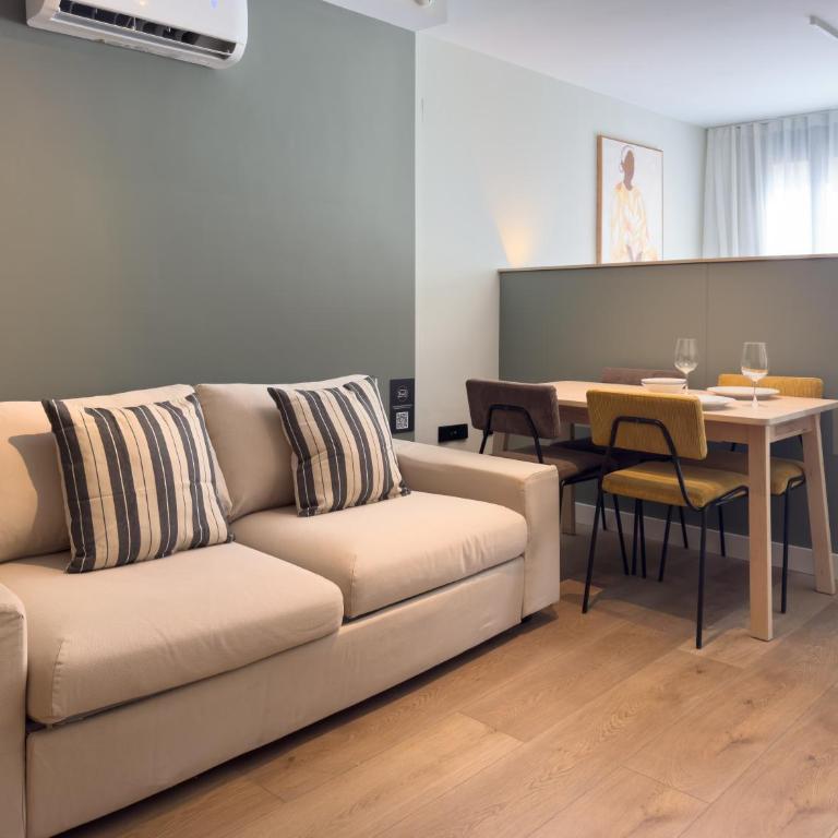 Málaga Apartments by Charming - Studio mit Schlafsofa - 12