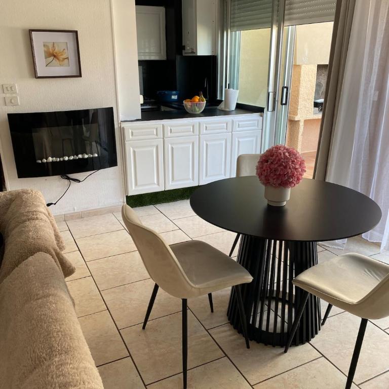 Appartement 50m de la mer, 2 chambres - Appartement 2 Chambres - 10