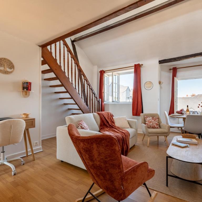Duplex de charme dans un Cloître historique Parking privé - Appartement 2 Chambres - Vue sur Ville - 16