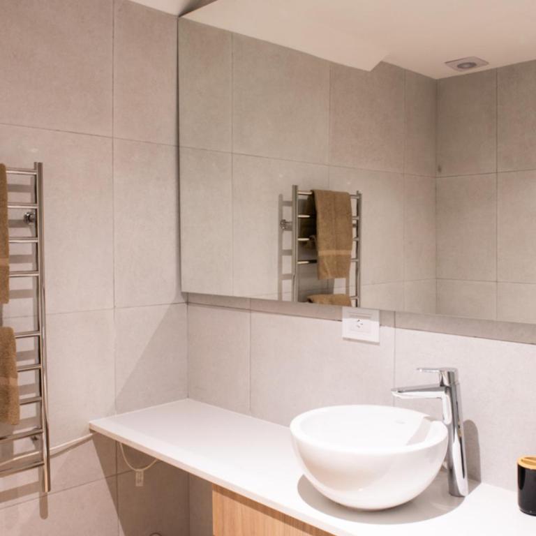 Depto Mar - Depto a una cuadra de Luna Roja, Chapa con parrilla y terraza para 6 PAX - Hola Sur - Apartamento de 2 dormitorios - 12