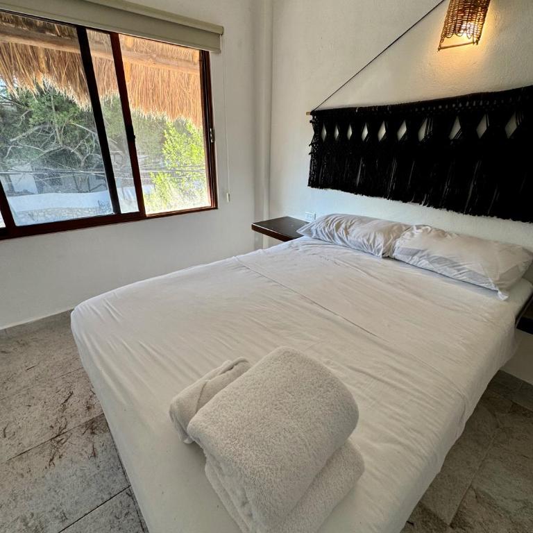 Paseo Kuka by ÓOL Hotels - Habitación Deluxe - 10
