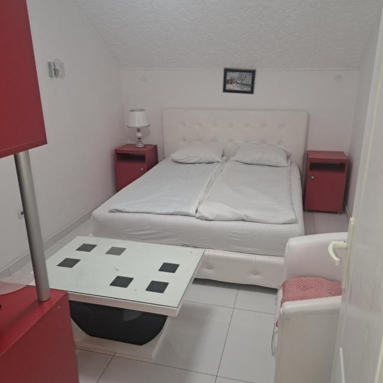 Apartments Petkovic - Apartman sa Pogledom na Planinu - 6