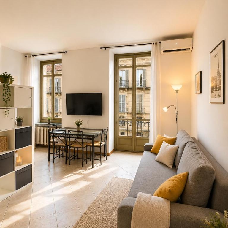 Design Loft near Porta Susa Netflix and Wi-Fi - One-Bedroom Apartment - 1