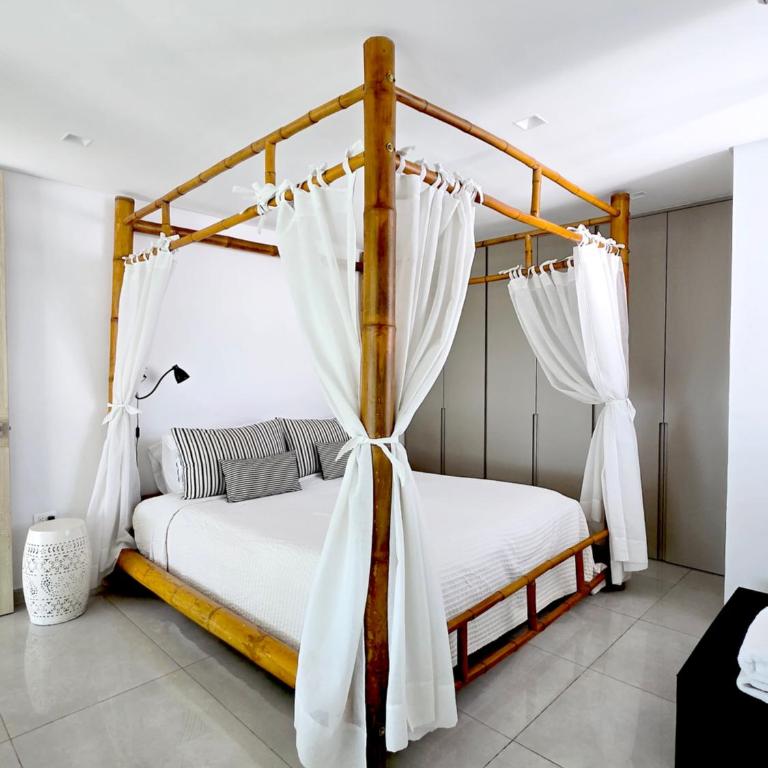 Duplex con Encanto Vista al Mar y Centro Historico - Two-Bedroom Apartment - 18