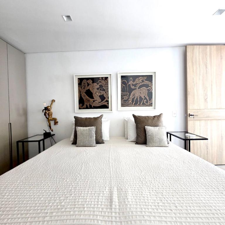 Duplex con Encanto Vista al Mar y Centro Historico - Two-Bedroom Apartment - 50