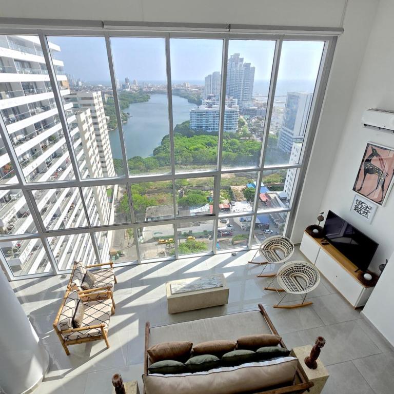 Duplex con Encanto Vista al Mar y Centro Historico - Two-Bedroom Apartment - 40