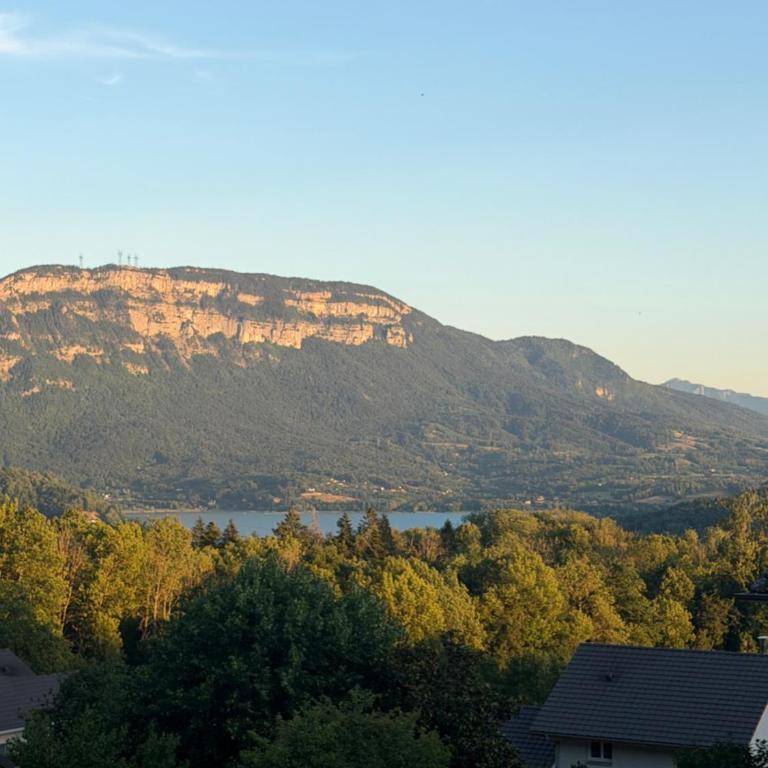 Lecrin D Aiguebelette - Maison 3 Chambres - 38