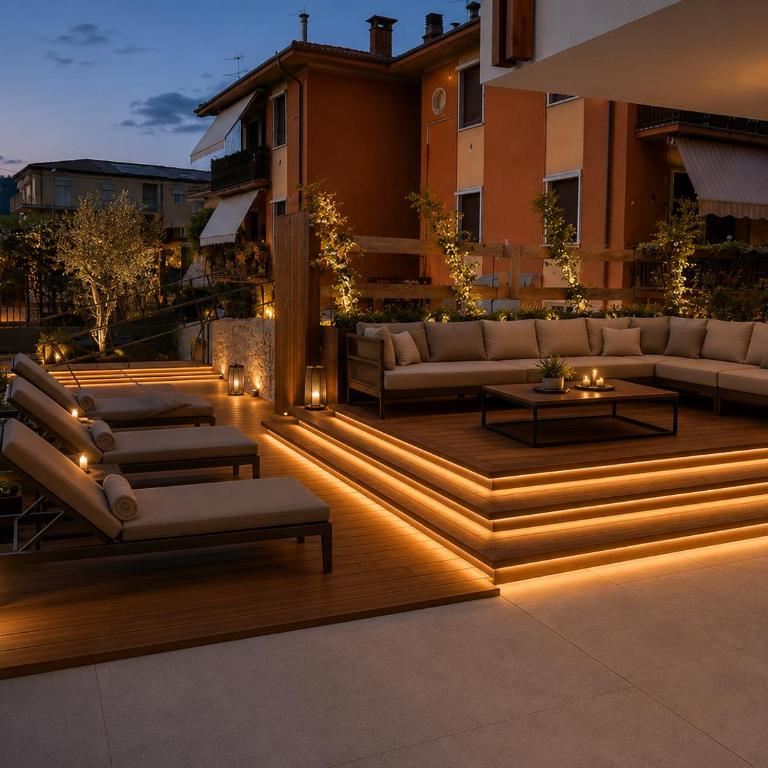 SalvatoreHomes - Casa Jasmina - Ultra Luxury Apartment in the Heart of Bardolino with Dream Garden & Direct Infinity Pool Access - Apartment mit 2 Schlafzimmern und Poolblick - 1
