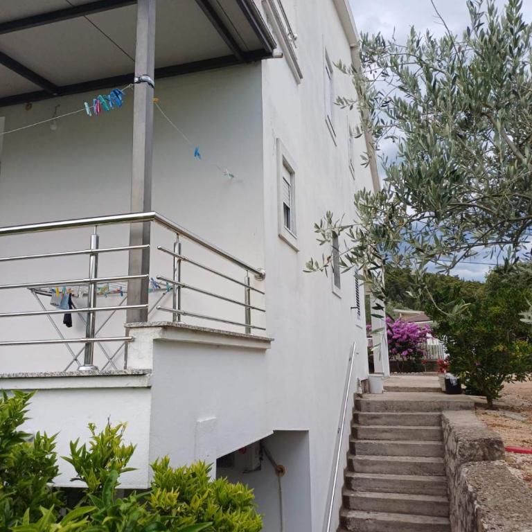 Apartments Ivana - Apartman sa Pogledom na Vrt - 7