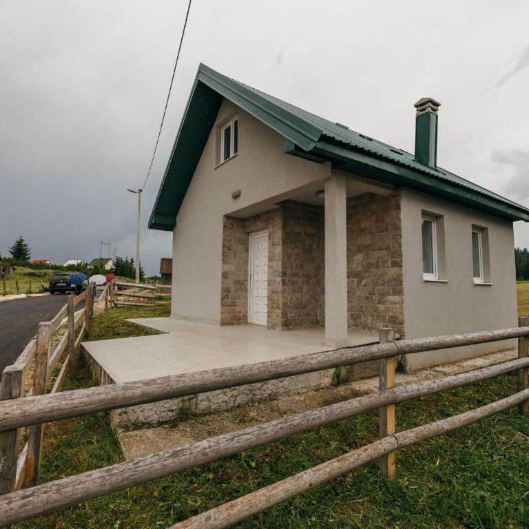 Mountain Soul Žabljak - Kuća sa 2 Spavaće Sobe - 1
