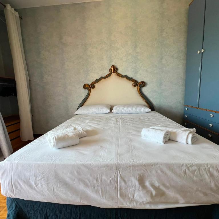 Attico -Skyline- Desenzano - Vista Lago e Piscina - Appartamento con 2 Camere da Letto e con Piscina Privata - 20