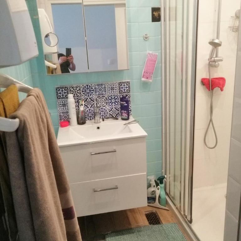 Charmant 3 pièces proche du centre - Apartment mit 2 Schlafzimmern - 23