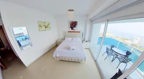 Apartamento actico, 4 habitaciones con terraza y jacuzzi - Apartment - 12