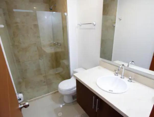 Apartamento actico, 4 habitaciones con terraza y jacuzzi - Apartment - 14