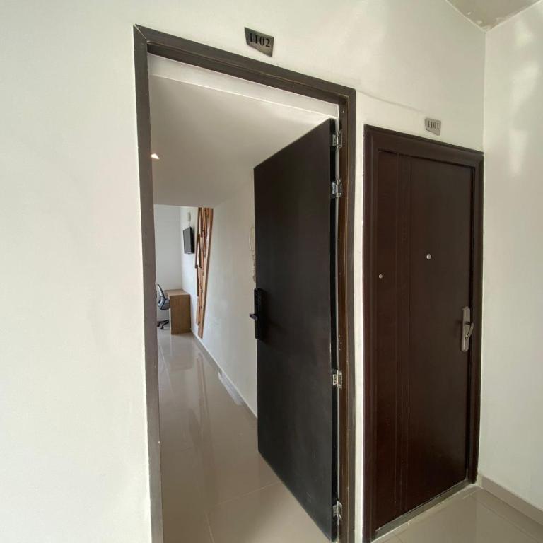 Nido Nómada VIP en PH con aire y cocina a pasos del metro - Duplex Apartment - 11