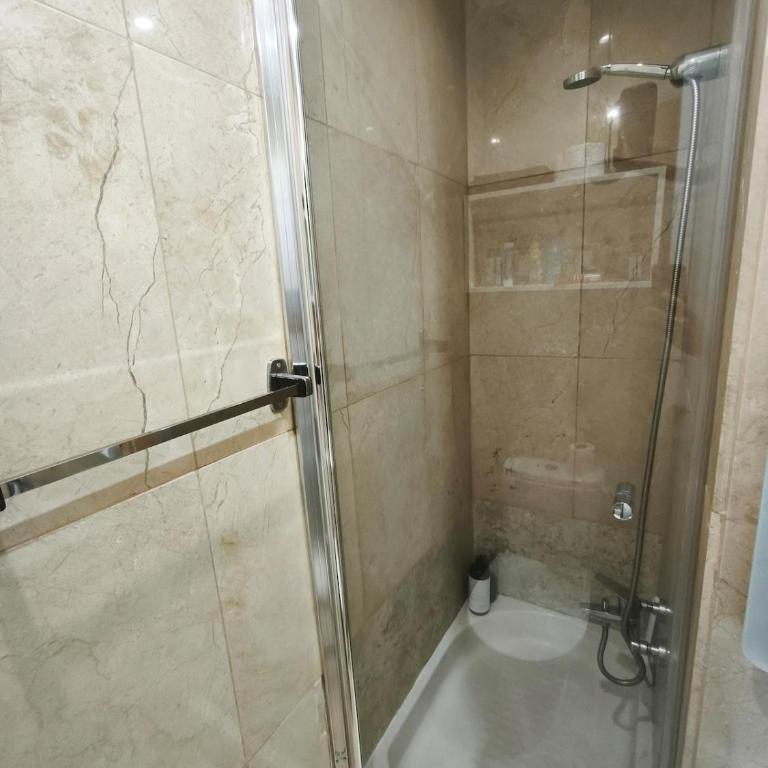 Ideal apartment in Madrid with all the amenities for a couple - Apartamento de 1 dormitorio - 8