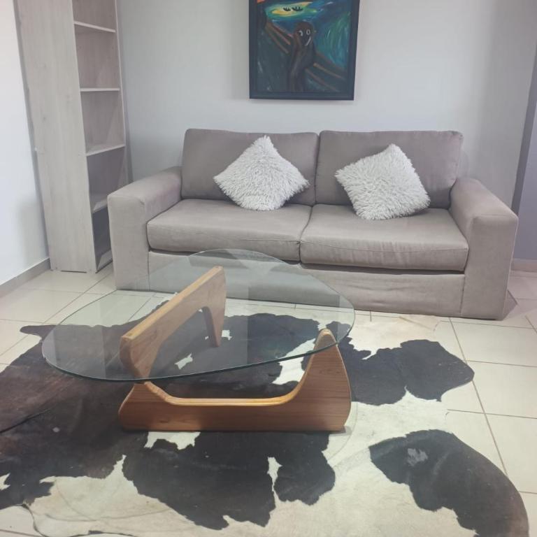 Departamento confortable en la Ciudad de Neuquén - Two-Bedroom Apartment - 12