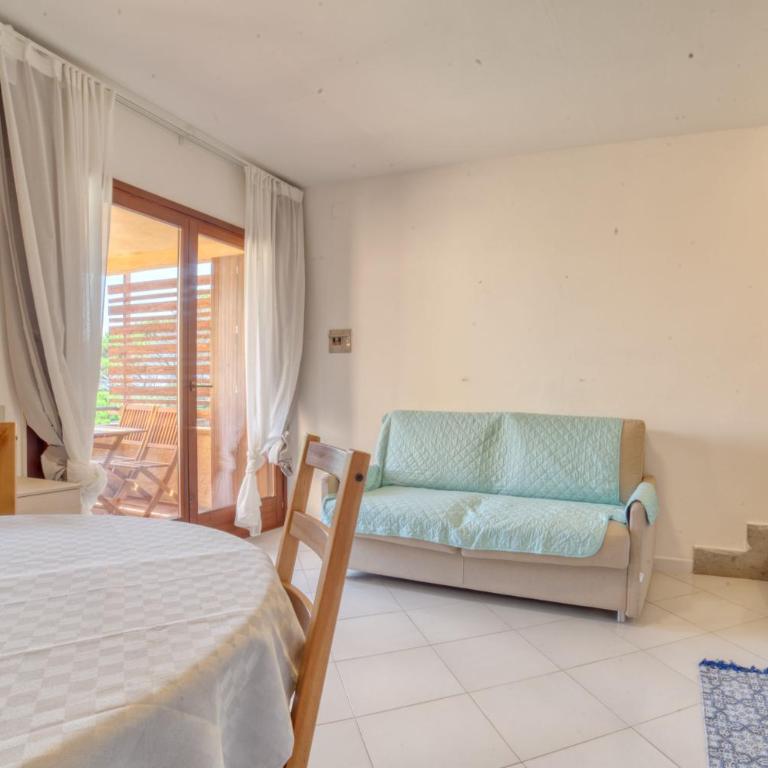 Domus Blu - One-Bedroom Apartment - 3