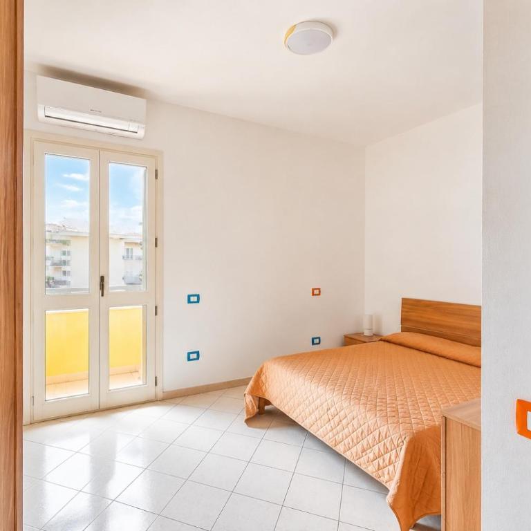 Castelsardo Central Apartment - Two-Bedroom Apartment - 10