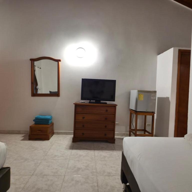 Hotel Campestre Real - Superior Quadruple Room - 5