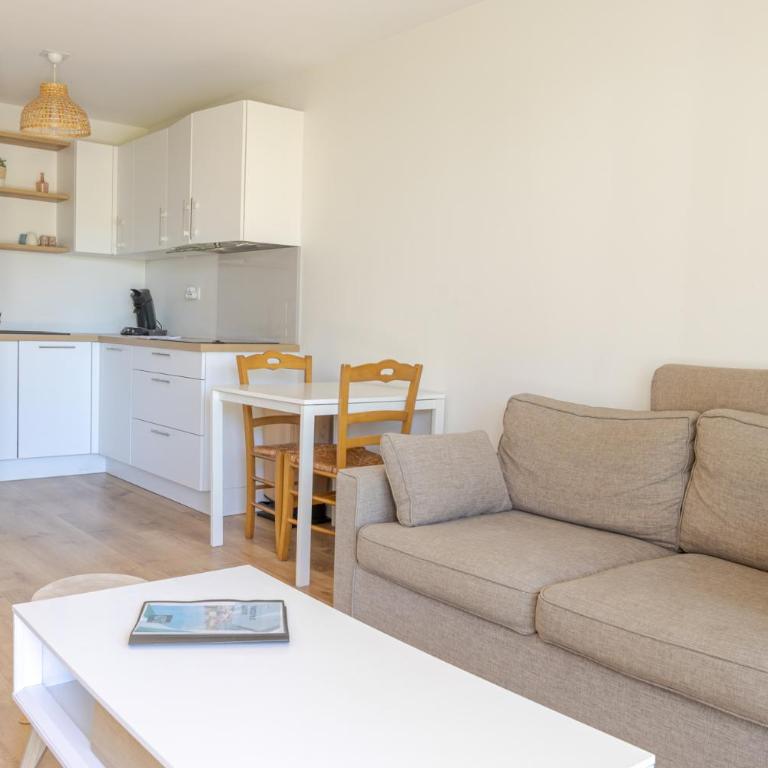 Olivia - T2 - confort - wifi- parking - Appartamento con 1 Camera da Letto - 2