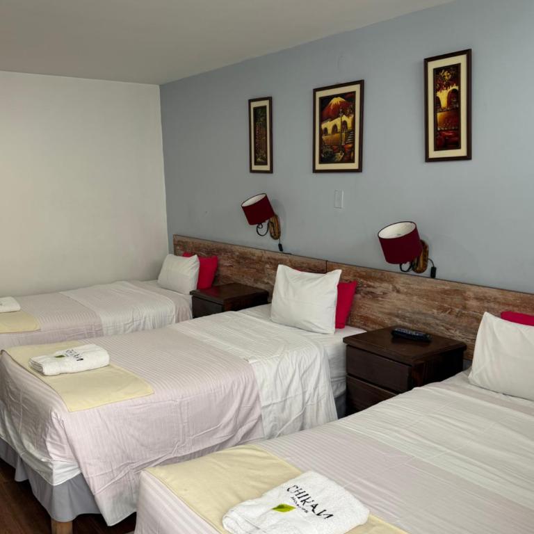 Chikan Hoteles - Triple Room with Private Bathroom - 3