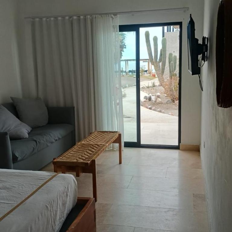 Hotel BASTILLA La paz BCS - Habitación Doble Deluxe con vistas al mar - 15