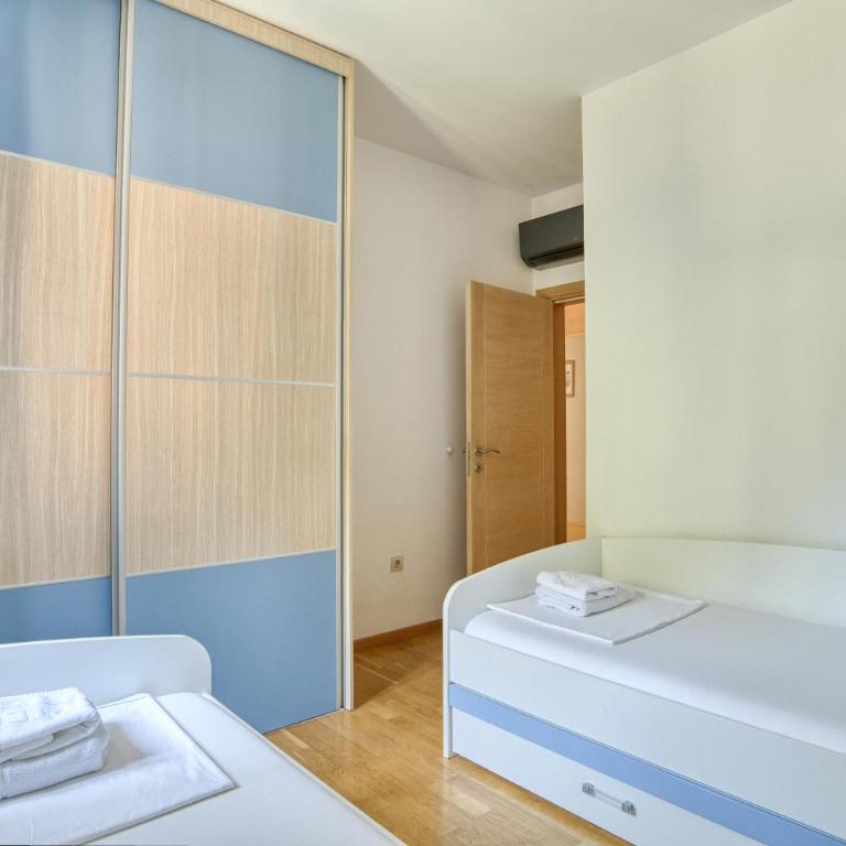 Fiumera Kotor Apartment - Apartment mit Terrasse - 37