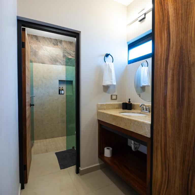 Moderna Casa con Alberca Privada y Asador en La Paz - Casa de 4 dormitorios - 26