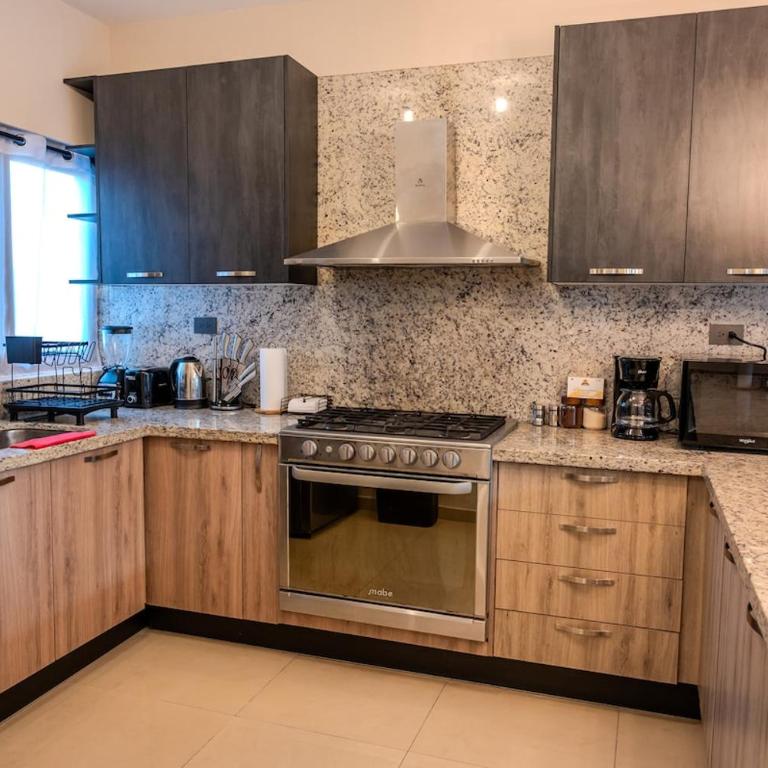 Moderna Casa con Alberca Privada y Asador en La Paz - Casa de 4 dormitorios - 38
