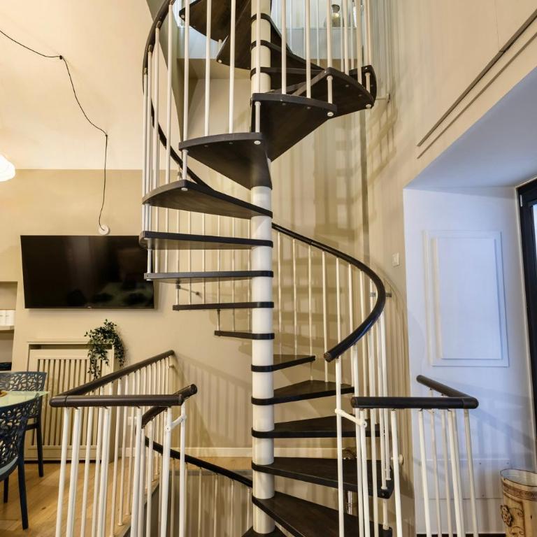 Letizia Luxury Close to Piazza Navona with GYM - Appartamento con 2 Camere da Letto - 11