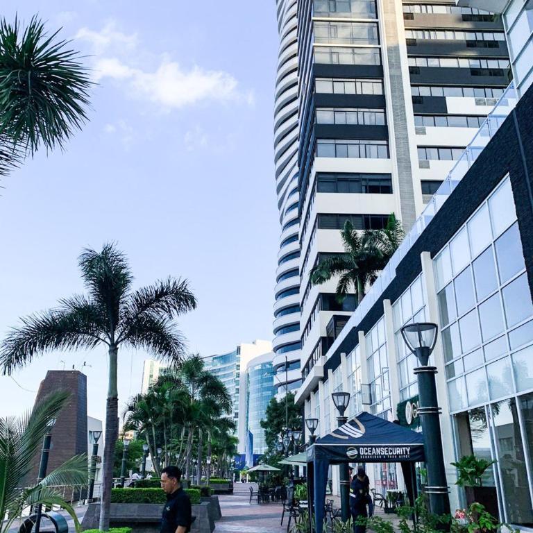 Puerto Santa Ana Luxury Suites Guayaquil, PISCINA Y GYM - One-Bedroom Apartment - 19