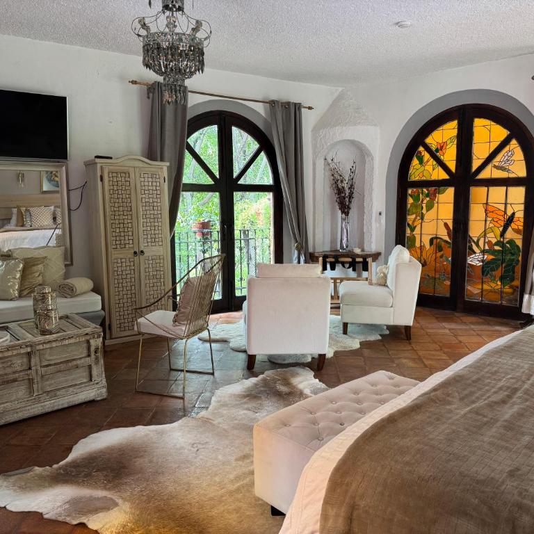 Tres Fuentes Hotel Boutique - Suite Deluxe con cama extragrande - 12