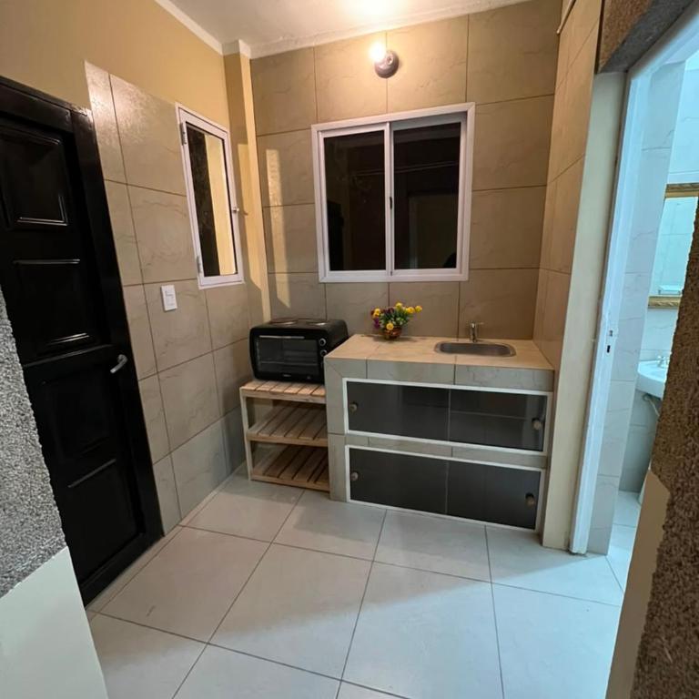 Alojamiento LowCost San Rafael - Apartamento de 1 dormitorio - 3