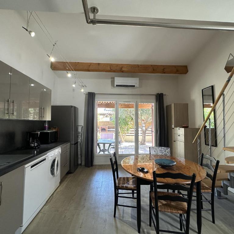 Pavillon à Valras-Plage, 4 pers, piscine, clim, parking, proche mer - FR-1-781-68 - Vacation Home - 10