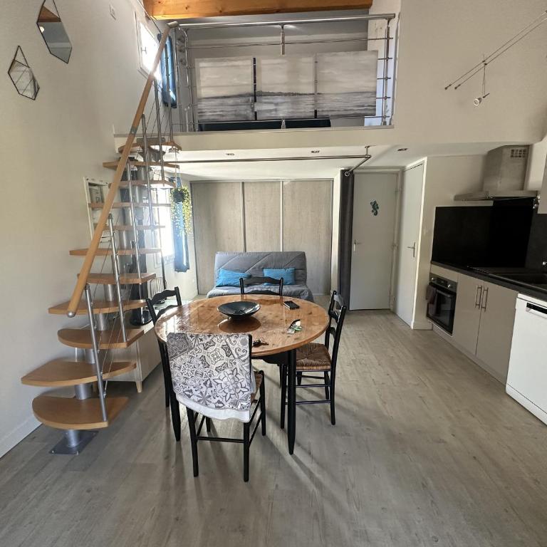 Pavillon à Valras-Plage, 4 pers, piscine, clim, parking, proche mer - FR-1-781-68 - Vacation Home - 12