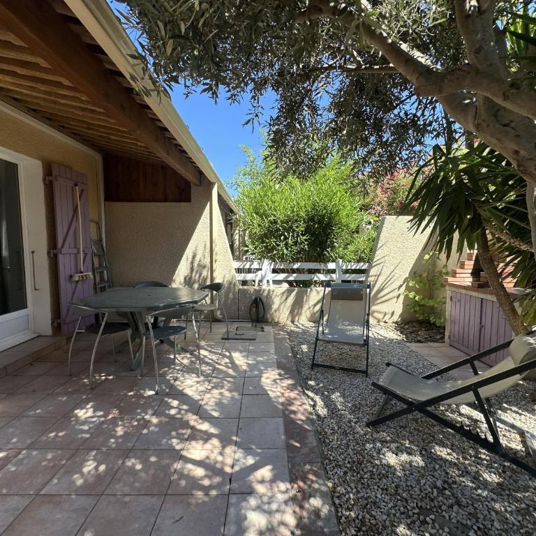 Pavillon à Valras-Plage, 4 pers, piscine, clim, parking, proche mer - FR-1-781-68 - Vacation Home - 14