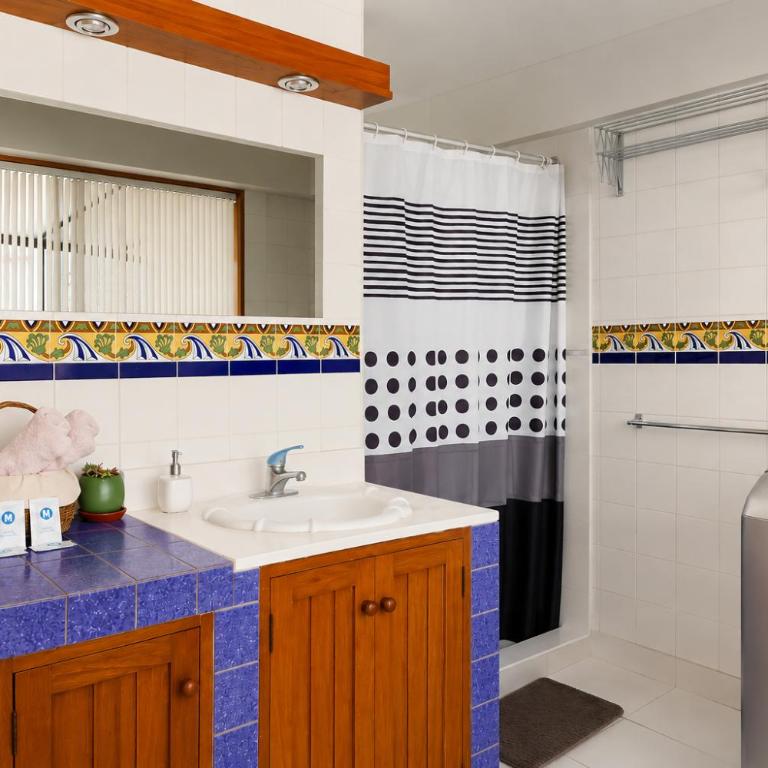 Sumaq Sisa Home & Loft - Three-Bedroom House - 12