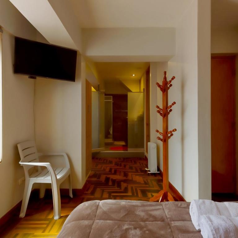 Sumaq Sisa Home & Loft - Three-Bedroom House - 17