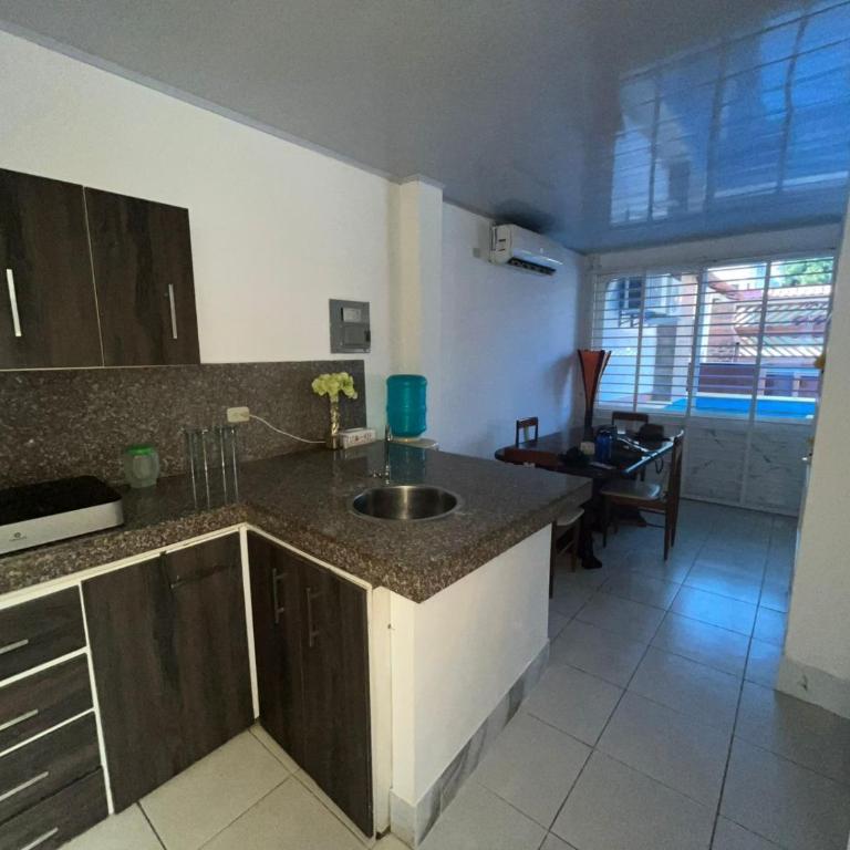 Casa playa crucita - Casa de 5 dormitorios - 11